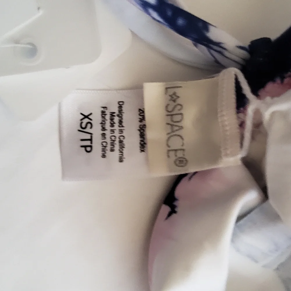 NWOT L*Space Liberty Tie Dye Wilder Bikini Swimsuit Top Size XS